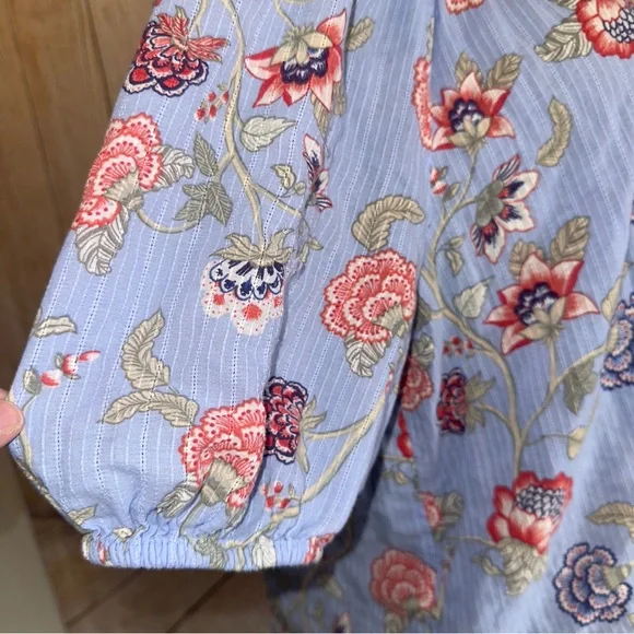 LOFT Blue Floral Blouse, lightweight, eyelet detail, elastic sleeve, women’s XL - Picture 4 of 10